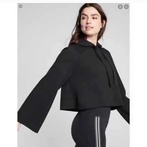 Athleta Steady state cropped black bell sleeve Activewear  hoodie